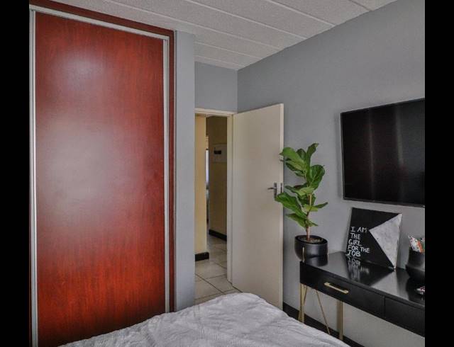 3 BEDROOM TOWNHOUSE FOR SALE IN LINMEYER